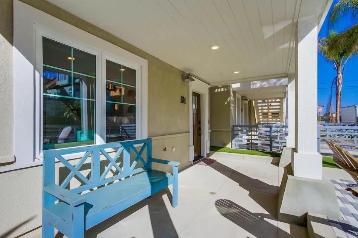 Newer Construction Beauty Steps To Mission And Bay Holiday home San Diego